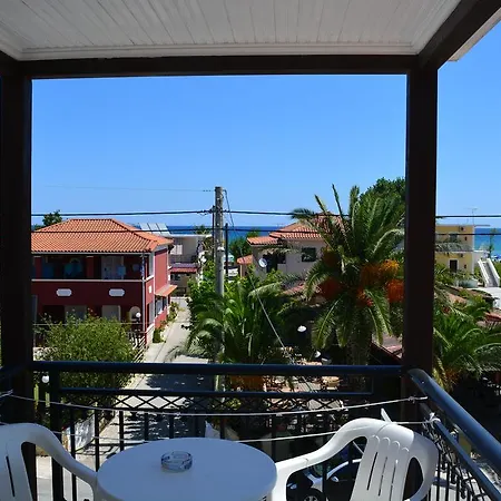 Hotel Montes &