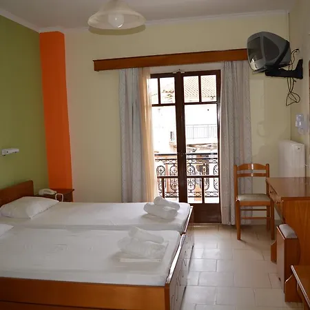 Hotel Montes & 2*
