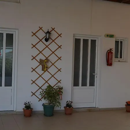 Hotel Montes & 2*