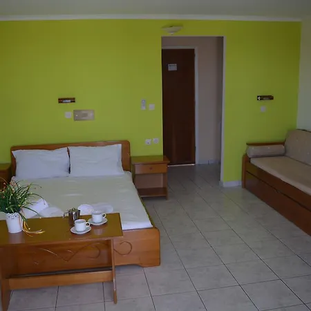 Montes & Hotel Alykanas (Zakynthos)