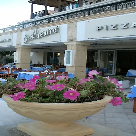 Montes & Hotel Alykanas (Zakynthos)
