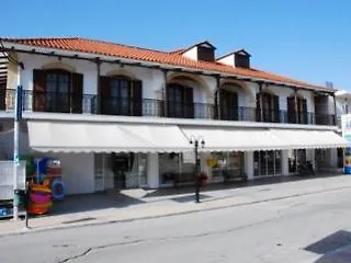 Montes & Hotel 2*